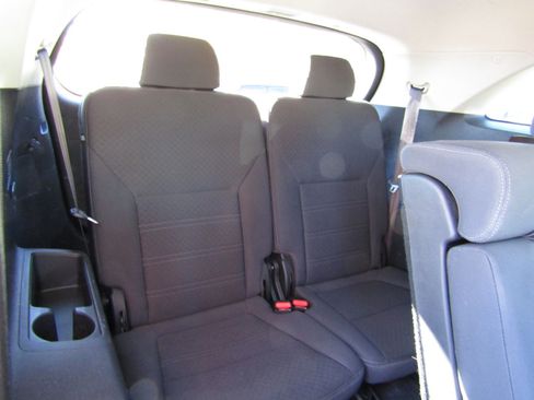 Used 2017 Kia Sorento LX V6 AWD image 23