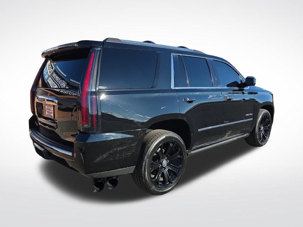 Used 2016 GMC Yukon Denali w/ Open Road Package AWD/4WD image 10