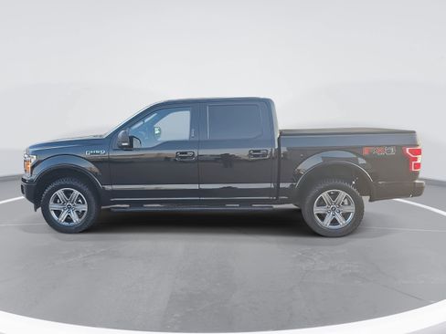 Used 2018 Ford F150 XLT w/ Equipment Group 302A Luxury image 6