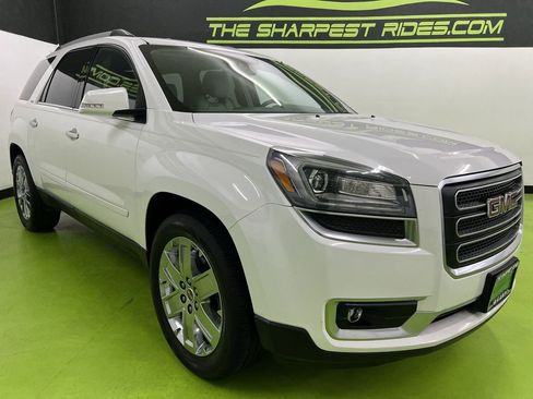 Used 2017 GMC Acadia Limited SLT image 2