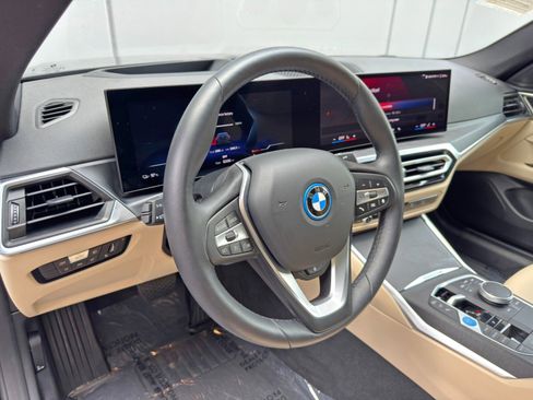 Used 2024 BMW i4 eDrive35 w/ Premium Package RWD image 14