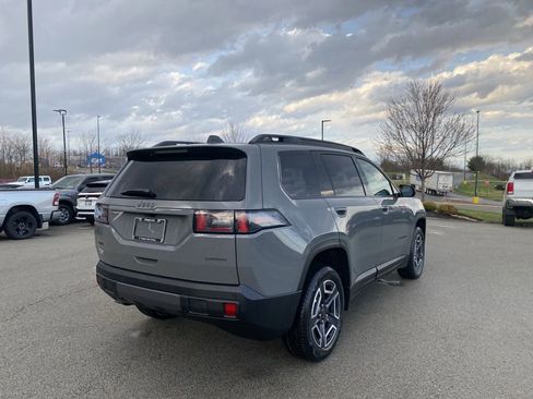 New 2026 Jeep Cherokee Laredo AWD/4WD image 2