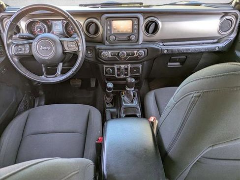 Used 2018 Jeep Wrangler Unlimited Sport S image 17