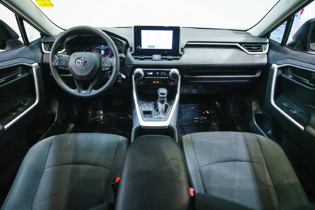 Certified 2025 Toyota RAV4 LE AWD/4WD image 11