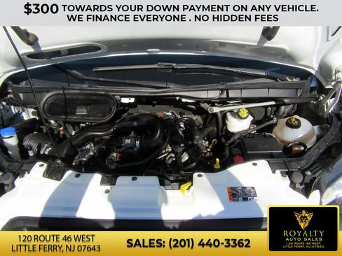 Used 2020 Ford Transit 250 Medium Roof w/ Load Area Protection Package image 40