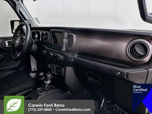 Used 2020 Jeep Gladiator Sport w/ Quick Order Package 24S AWD/4WD image 30
