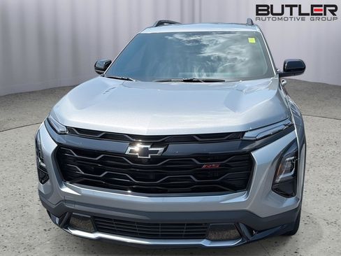 Used 2026 Chevrolet Equinox RS w/ Convenience Package III FWD image 4