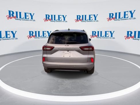 Certified 2023 Ford Escape ST-Line w/ Tech Pack #1 AWD/4WD image 8