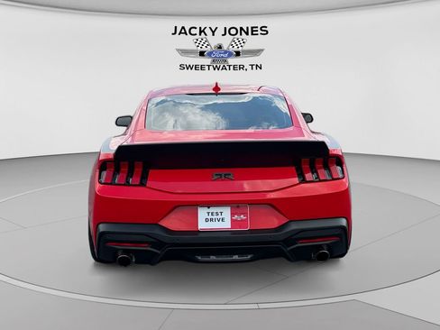 Used 2025 Ford Mustang GT w/ GT Performance Package RWD image 4
