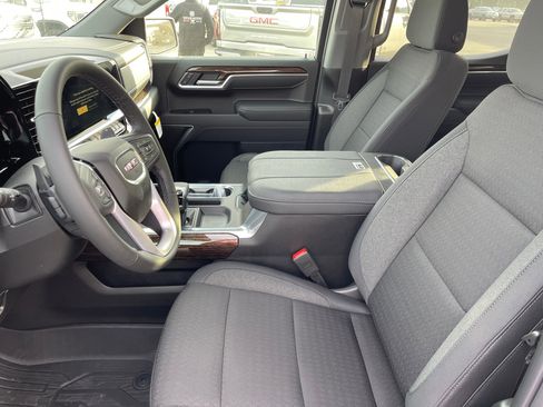 New 2026 GMC Sierra 1500 Elevation w/ LPO, Elevation Black Package image 12