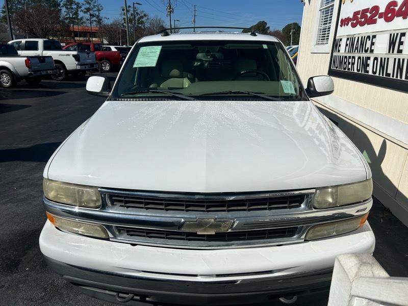 Used 2005 Chevrolet Tahoe LT w/ LT Preferred Equipment Group AWD/4WD image 3