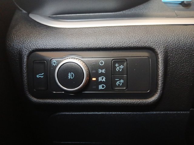 Used 2022 Ford Explorer XLT w/ Equipment Group 202A RWD image 8