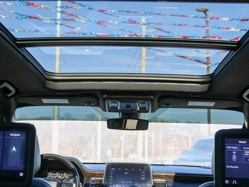 Used 2021 Chevrolet Tahoe Z71 w/ Rear Media and Nav Package image 10