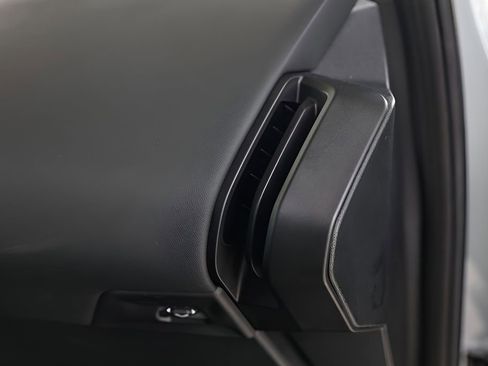 Used 2025 BMW X3 xDrive30i image 67