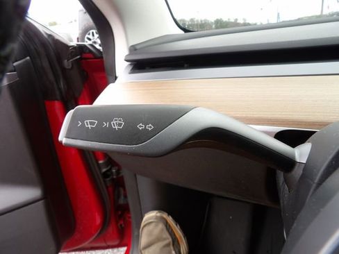 Used 2023 Tesla Model 3 Performance image 29