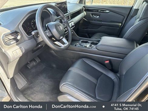 Used 2025 Honda Pilot EX-L image 12