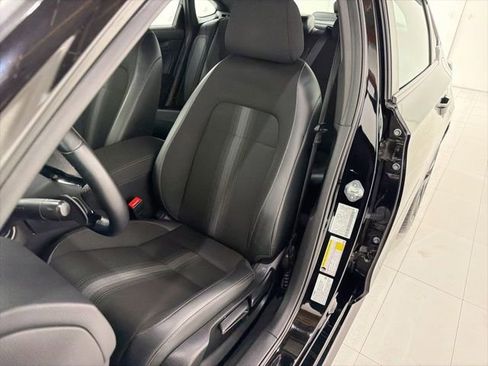 Used 2022 Honda Civic Sport image 13