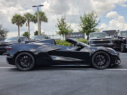 Certified 2024 Chevrolet Corvette Z06 w/ Stealth Interior Trim Package RWD image 7