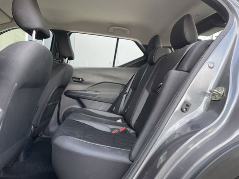 Certified 2020 Nissan Kicks S image 16