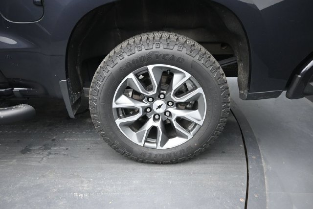 Used 2024 Chevrolet Silverado 1500 RST w/ Max Trailering Package AWD/4WD image 39