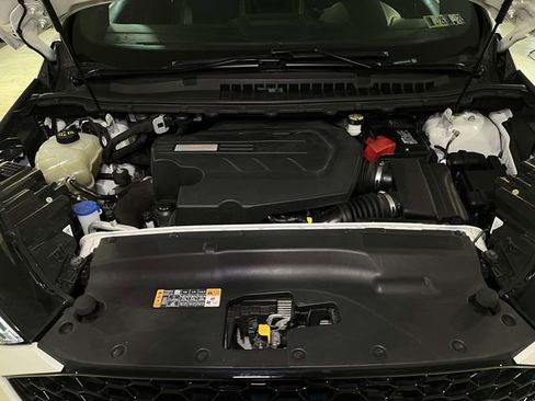 Used 2020 Ford Edge ST w/ Equipment Group 401A AWD/4WD image 24
