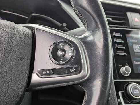 Certified 2020 Honda Civic EX image 25