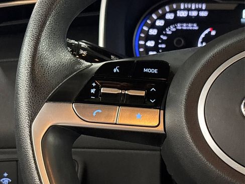 Used 2023 Hyundai Santa Cruz SE w/ Cargo Package image 22