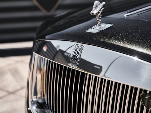 Used 2019 Rolls-Royce Dawn RWD image 10