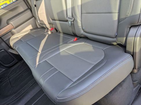 Used 2020 Chevrolet Silverado 2500 High Country w/ Z71 Off-Road Package image 29