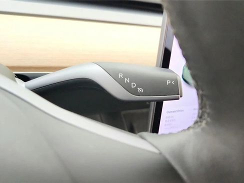 Used 2021 Tesla Model 3 Long Range image 35