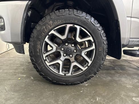 Used 2025 RAM 1500 Laramie w/ Sport Appearance Package image 28