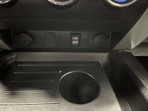 Used 2017 Toyota Tundra SR5 image 22