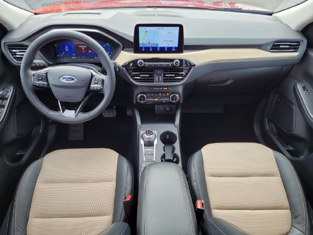 Used 2022 Ford Escape Titanium w/ Titanium Elite Package AWD/4WD image 26