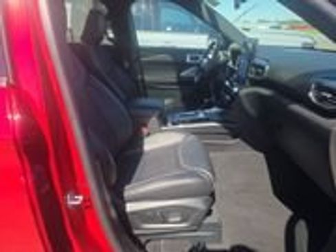 Used 2024 Ford Explorer ST w/ Equipment Group 401A AWD/4WD image 4