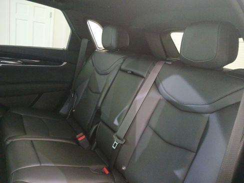 Certified 2025 Cadillac XT5 Premium Luxury w/ Technology Package AWD/4WD image 15