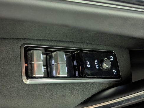 Used 2022 Jaguar F-PACE SVR AWD/4WD image 76