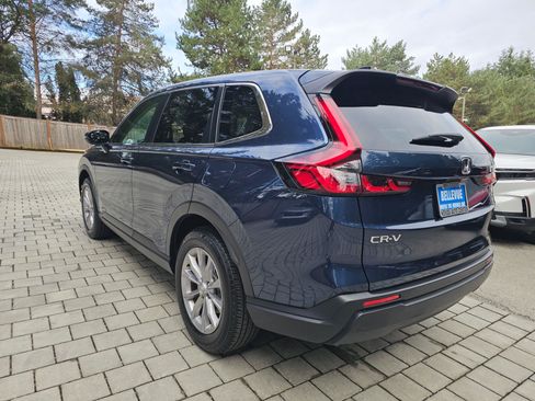 Certified 2025 Honda CR-V EX image 5