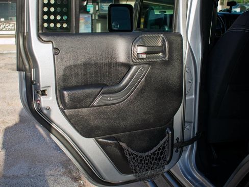 Used 2014 Jeep Wrangler Unlimited Sahara w/ Max Tow Package image 25