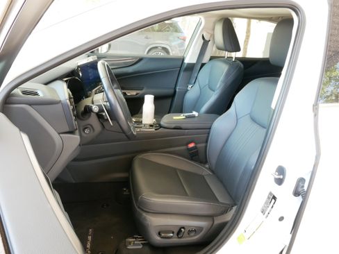 Used 2026 Lexus NX 350h AWD w/ Accessory Package (2T) image 2