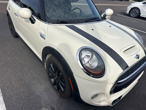 Used 2015 MINI Cooper S image 4