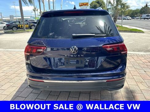 Certified 2023 Volkswagen Tiguan SE w/ Panoramic Sunroof Package image 8
