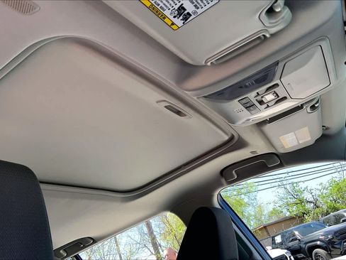 Used 2025 Toyota RAV4 XLE w/ Convenience Package image 14