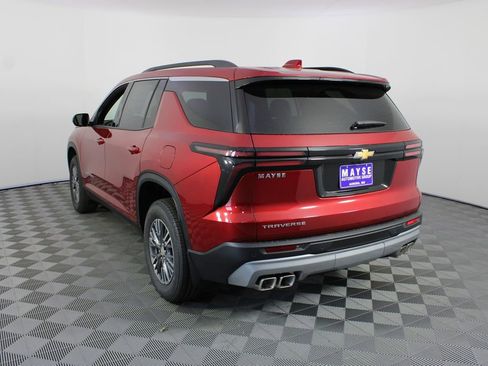 New 2026 Chevrolet Traverse LT w/ LPO, Floor Liner Package FWD image 23