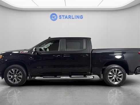 Used 2024 Chevrolet Silverado 1500 RST image 3
