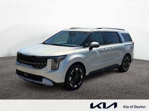 New 2026 Kia Carnival EX FWD image 1