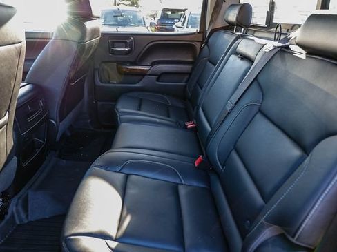 Used 2018 GMC Sierra 1500 SLT AWD/4WD image 16
