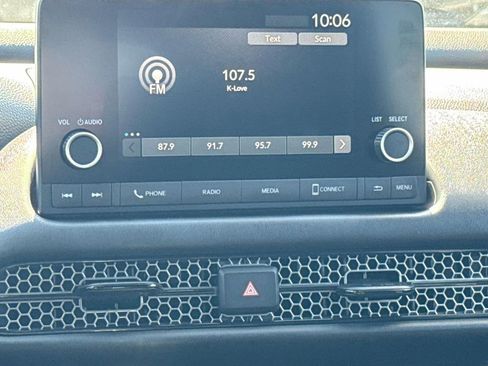 Used 2024 Honda HR-V Sport image 16