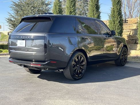 Used 2026 Land Rover Range Rover Long Wheelbase SE AWD/4WD image 5