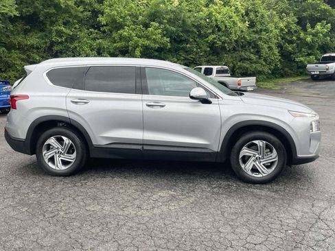 Used 2023 Hyundai Santa Fe SEL FWD image 2