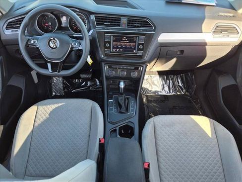 Used 2019 Volkswagen Tiguan S w/ Driver Assistance Package FWD image 16